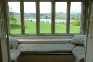 Blackwell arts and crafts house window seat