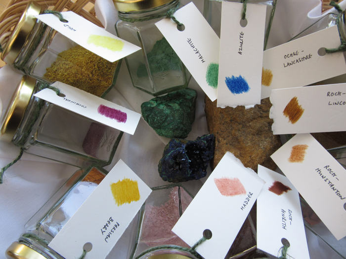Extracting natural pigments by Toni Watts